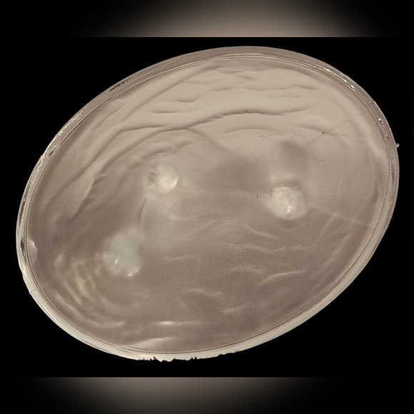 Solid glass Elephant Figurine - Picture 7 of 7